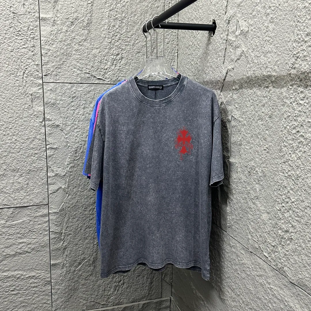 🅿️180 CH* Crow Heart* 2025 spring and summer new style Snowflake distressed washed retro round neck short sleeves Chest and front logo Horseshoe print Customized fabric Short-sleeved T-shirt Unisex Size: S M L XL XXL Color: Snowflake Black Snowflake Gray Snowflake Pink Snowflake Blue